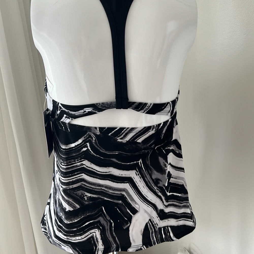 Nike Tankini - Picture 3 of 7